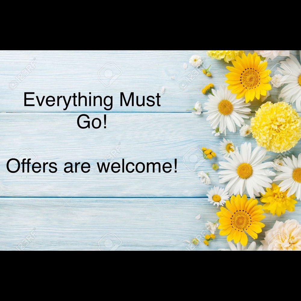 Everything must go!!!